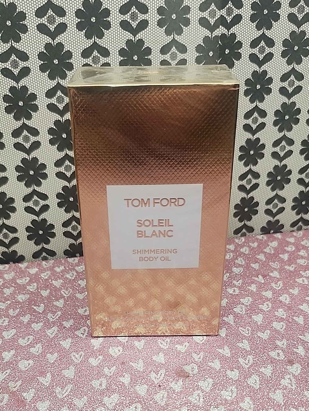 Tom Ford Soleil Blanc Shimmering Body Oil - Metallic Gold Box 1.5 FL OZ